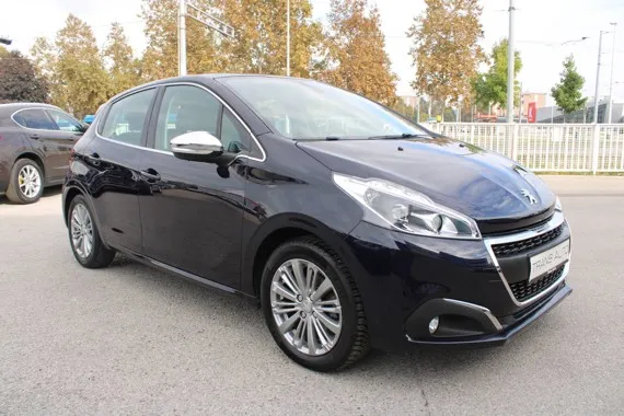 Peugeot 208 1.2 Puretech Allure *NAVIGACIJA* Image 3