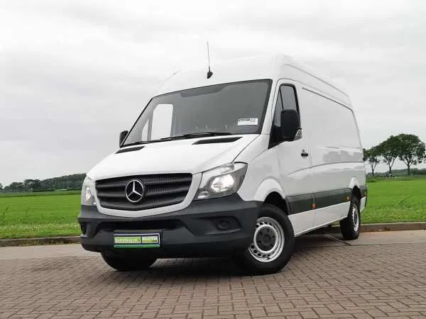 Mercedes-Benz Sprinter 210 CDI L2H2! Image 1