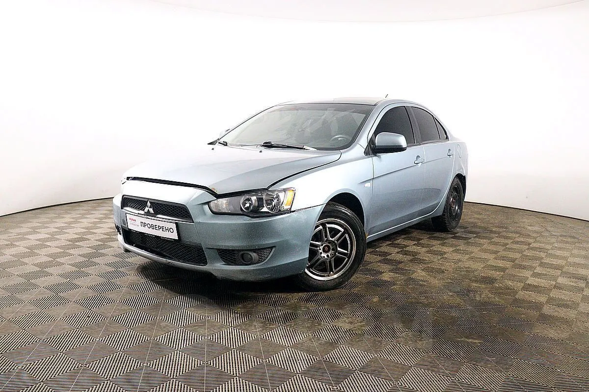 Mitsubishi Lancer Image 1